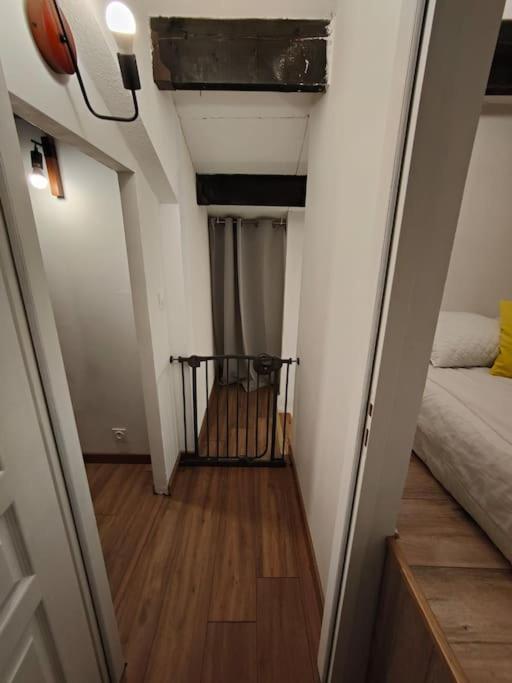 Appartement Cocooning Entierement Renove Les Angles  Ngoại thất bức ảnh