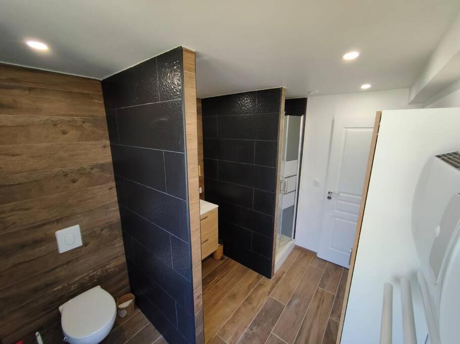 Appartement Cocooning Entierement Renove Les Angles  Ngoại thất bức ảnh